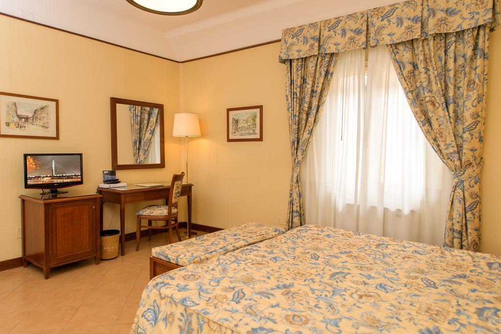 Reggio Hotel 3*