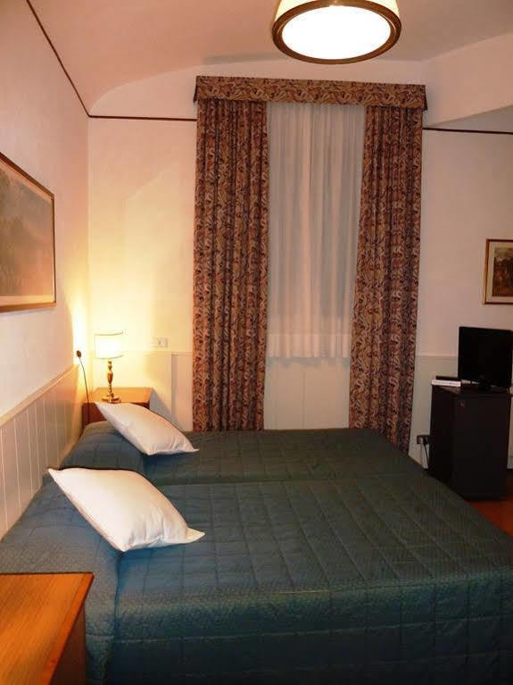 Hotel Reggio 3*
